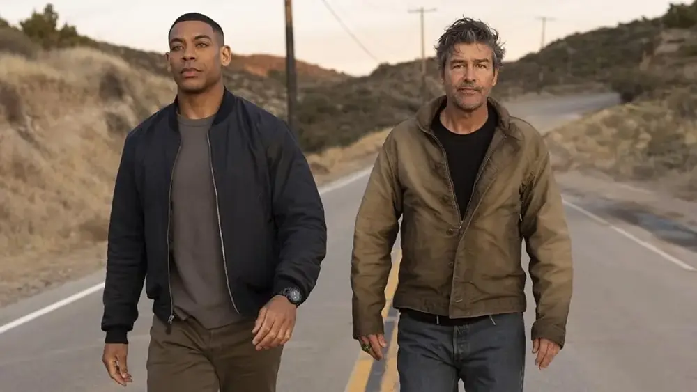 Aaron Pierre e Kyle Chandler em trailer dublado de 'Lanternas